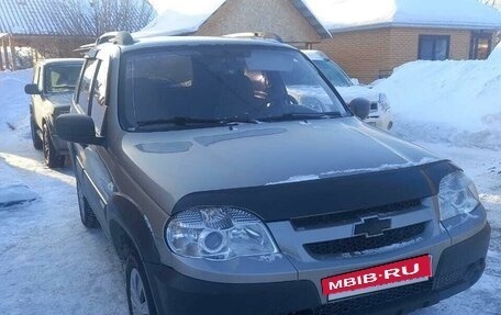 Chevrolet Niva I рестайлинг, 2012 год, 540 000 рублей, 21 фотография