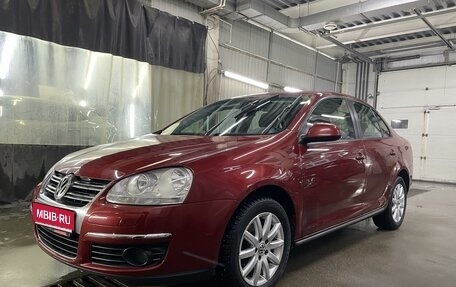 Volkswagen Jetta VI, 2010 год, 820 000 рублей, 1 фотография