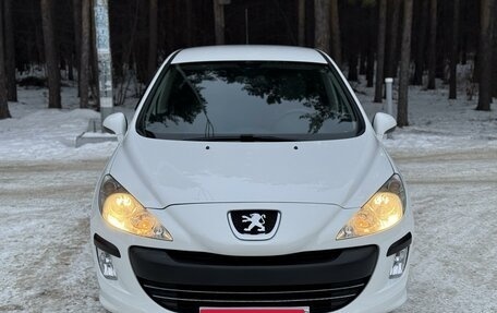 Peugeot 308 II, 2010 год, 495 000 рублей, 2 фотография