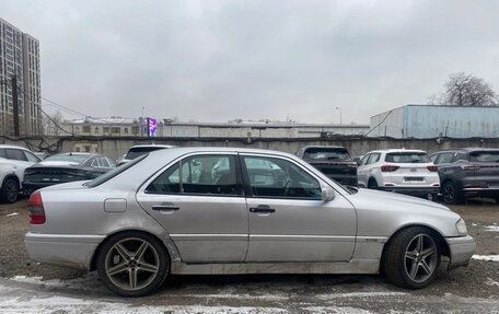 Mercedes-Benz C-Класс, 1994 год, 240 000 рублей, 4 фотография