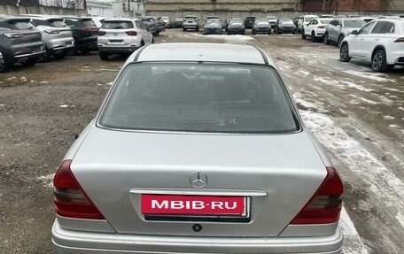 Mercedes-Benz C-Класс, 1994 год, 240 000 рублей, 6 фотография