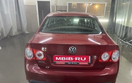 Volkswagen Jetta VI, 2010 год, 820 000 рублей, 3 фотография