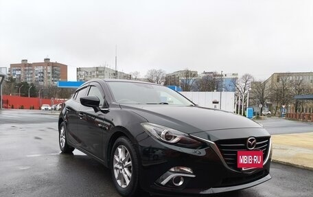 Mazda Axela, 2015 год, 1 800 000 рублей, 3 фотография