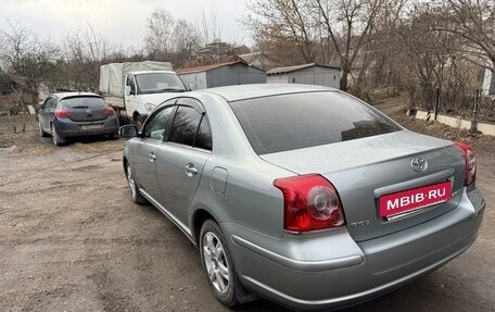 Toyota Avensis III рестайлинг, 2008 год, 1 200 000 рублей, 2 фотография