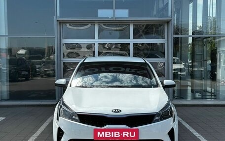 KIA Rio IV, 2021 год, 1 790 000 рублей, 3 фотография