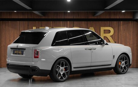 Rolls-Royce Cullinan, 2024 год, 72 632 000 рублей, 8 фотография