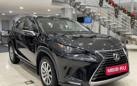 Lexus NX I, 2020 год, 3 150 000 рублей, 7 фотография