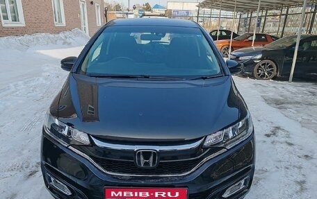 Honda Fit III, 2019 год, 1 700 000 рублей, 1 фотография