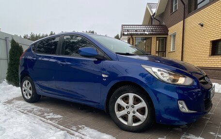 Hyundai Solaris II рестайлинг, 2013 год, 790 000 рублей, 2 фотография