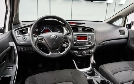 KIA cee'd III, 2015 год, 1 130 000 рублей, 6 фотография