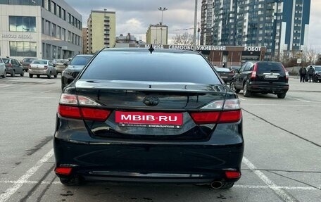 Toyota Camry, 2018 год, 2 250 000 рублей, 4 фотография