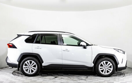 Toyota RAV4, 2021 год, 3 299 000 рублей, 4 фотография