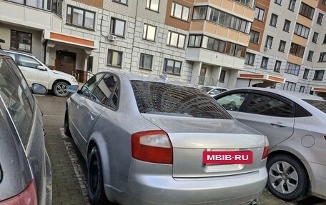 Audi A4, 2003 год, 380 000 рублей, 15 фотография