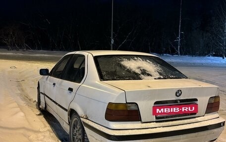 BMW 3 серия, 1993 год, 250 000 рублей, 4 фотография