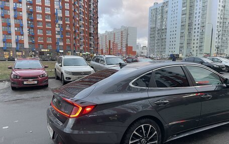 Hyundai Sonata VIII, 2020 год, 2 600 000 рублей, 2 фотография