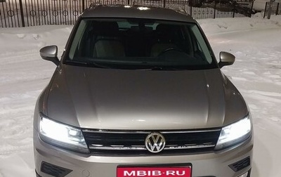 Volkswagen Tiguan II, 2017 год, 2 100 000 рублей, 1 фотография