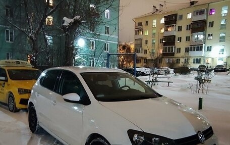 Volkswagen Polo VI (EU Market), 2010 год, 800 000 рублей, 1 фотография