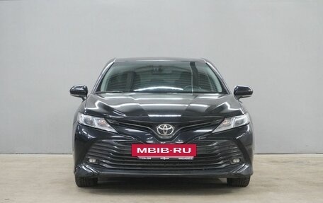 Toyota Camry, 2019 год, 2 705 000 рублей, 2 фотография