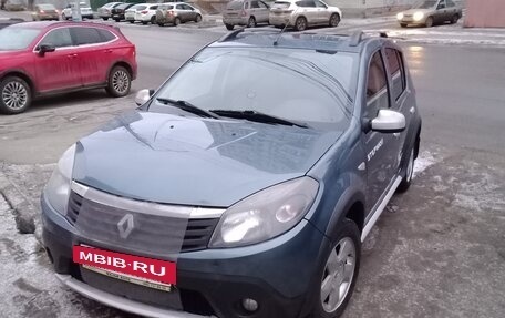 Renault Sandero I, 2013 год, 780 000 рублей, 2 фотография