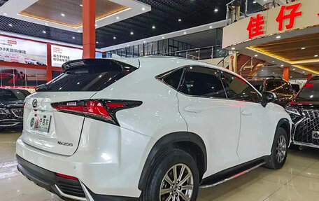 Lexus NX I, 2021 год, 3 450 001 рублей, 6 фотография