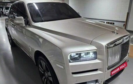 Rolls-Royce Cullinan, 2020 год, 28 000 412 рублей, 1 фотография