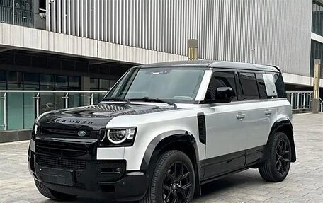 Land Rover Defender II, 2022 год, 8 310 000 рублей, 1 фотография