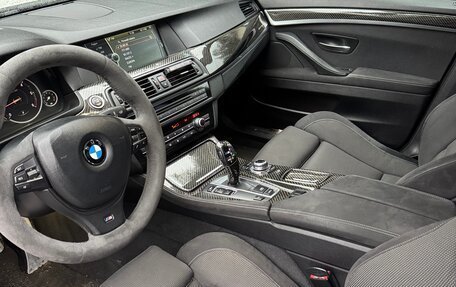 BMW 5 серия, 2010 год, 2 250 000 рублей, 16 фотография