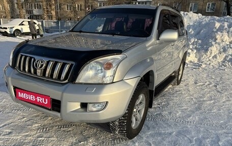 Toyota Land Cruiser Prado 120 рестайлинг, 2004 год, 2 070 000 рублей, 1 фотография