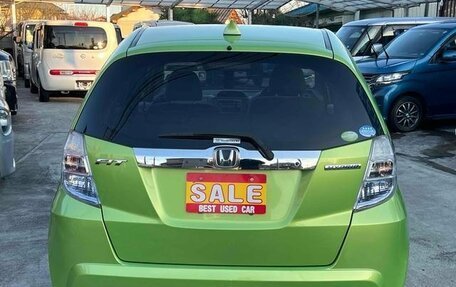 Honda Fit III, 2011 год, 760 000 рублей, 3 фотография