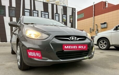 Hyundai Solaris II рестайлинг, 2013 год, 899 000 рублей, 3 фотография