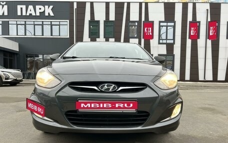 Hyundai Solaris II рестайлинг, 2013 год, 899 000 рублей, 2 фотография