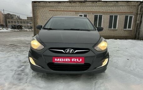 Hyundai Solaris II рестайлинг, 2013 год, 899 000 рублей, 7 фотография