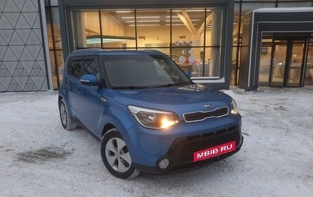 KIA Soul II рестайлинг, 2015 год, 1 420 000 рублей, 2 фотография