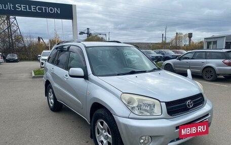 Toyota RAV4, 2004 год, 899 000 рублей, 3 фотография