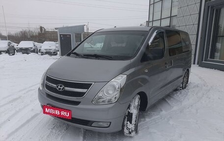 Hyundai Grand Starex Grand Starex I рестайлинг 2, 2011 год, 1 300 000 рублей, 4 фотография