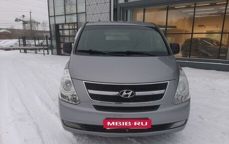 Hyundai Grand Starex Grand Starex I рестайлинг 2, 2011 год, 1 300 000 рублей, 3 фотография