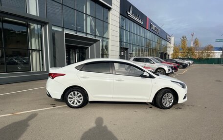 Hyundai Solaris II рестайлинг, 2018 год, 1 285 000 рублей, 10 фотография