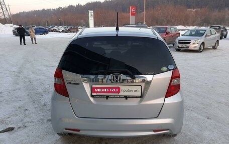 Honda Fit III, 2011 год, 830 000 рублей, 8 фотография