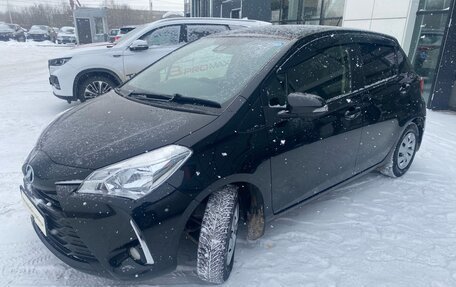 Toyota Vitz, 2019 год, 1 185 000 рублей, 4 фотография