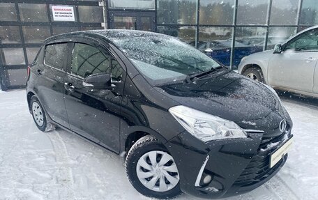 Toyota Vitz, 2019 год, 1 185 000 рублей, 3 фотография