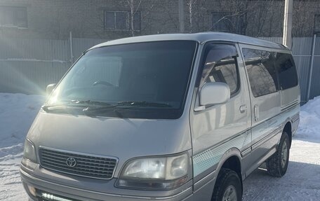 Toyota HiAce H100, 1990 год, 950 000 рублей, 20 фотография