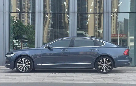 Volvo S90 II рестайлинг, 2022 год, 3 200 850 рублей, 7 фотография