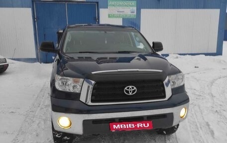 Toyota Tundra II, 2008 год, 1 910 000 рублей, 2 фотография