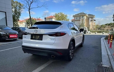 Mazda CX-4, 2022 год, 1 750 000 рублей, 6 фотография