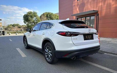 Mazda CX-4, 2022 год, 1 750 000 рублей, 4 фотография