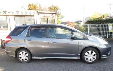 Honda Fit Shuttle I рестайлинг, 2012 год, 900 000 рублей, 2 фотография