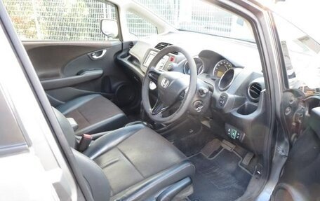 Honda Fit Shuttle I рестайлинг, 2012 год, 900 000 рублей, 17 фотография