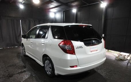 Honda Fit Shuttle I рестайлинг, 2012 год, 910 000 рублей, 2 фотография