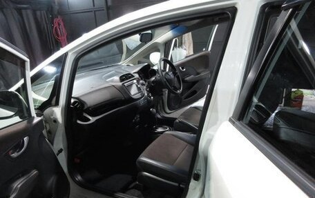 Honda Fit Shuttle I рестайлинг, 2012 год, 910 000 рублей, 9 фотография