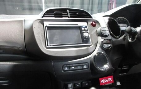 Honda Fit Shuttle I рестайлинг, 2012 год, 910 000 рублей, 37 фотография